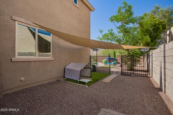 3960 Salter Dr, Glendale, AZ 85308