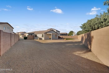 39605 Zampino St, San Tan Valley, AZ 85140