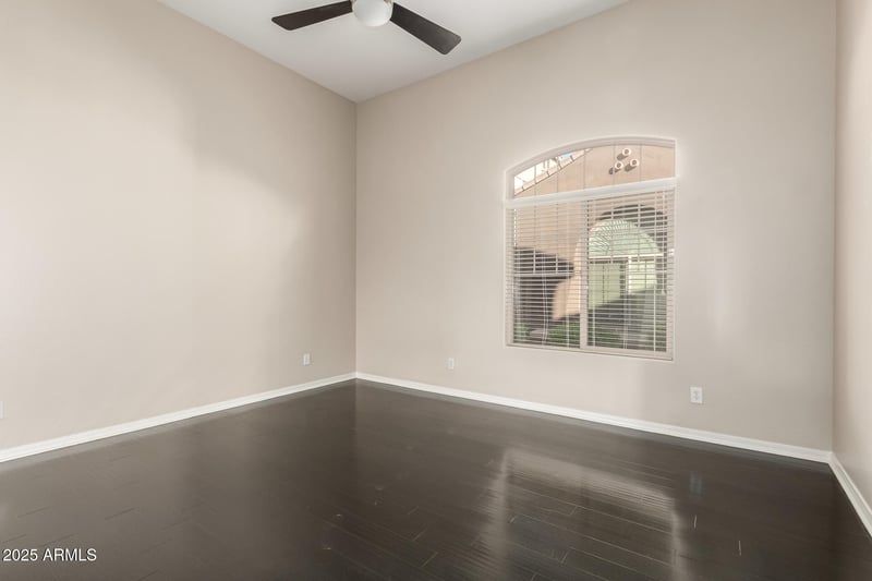 3964 Cat Balue Dr, Phoenix, AZ 85050