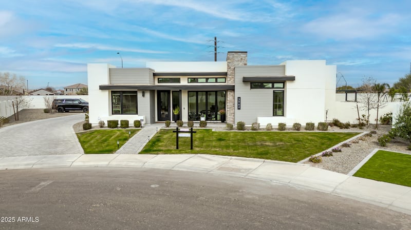 3964 Penedes Dr, Gilbert, AZ 85298