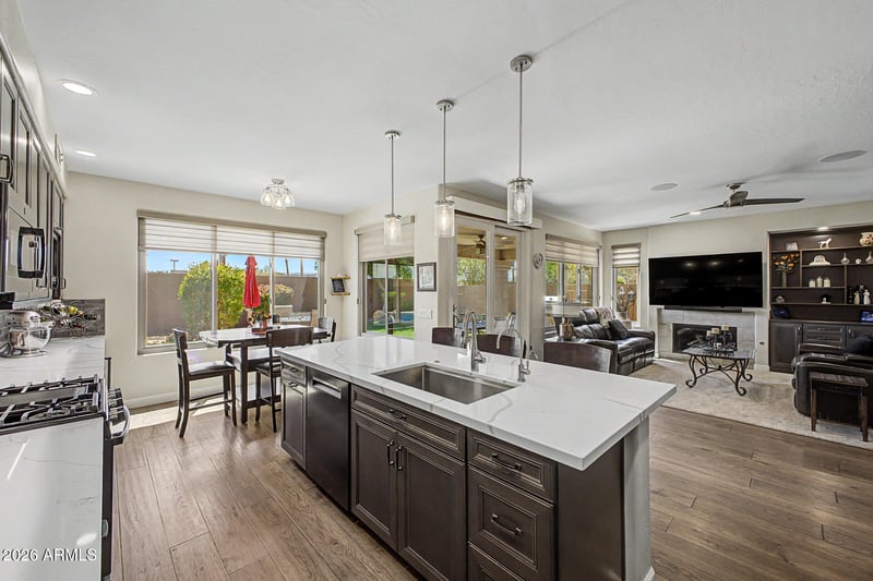 3964 S Hollyhock Pl, Chandler, AZ 85248