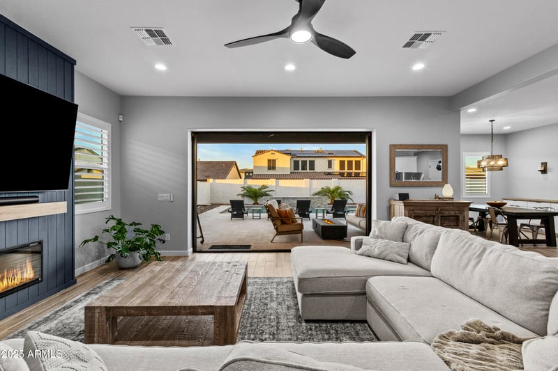 3966 Talc Dr, San Tan Valley, AZ 85144