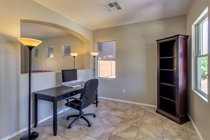 3968 E Esplanade Ave, Gilbert, AZ 85297