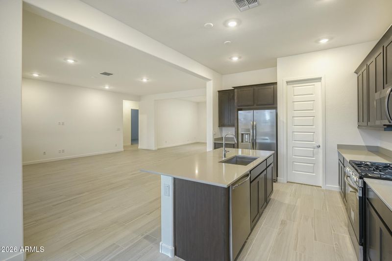 3969 E Gallatin Way, San Tan Valley, AZ 85143