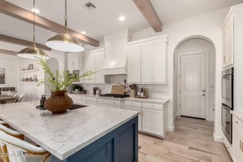 3970 Iris Dr, Chandler, AZ 85286