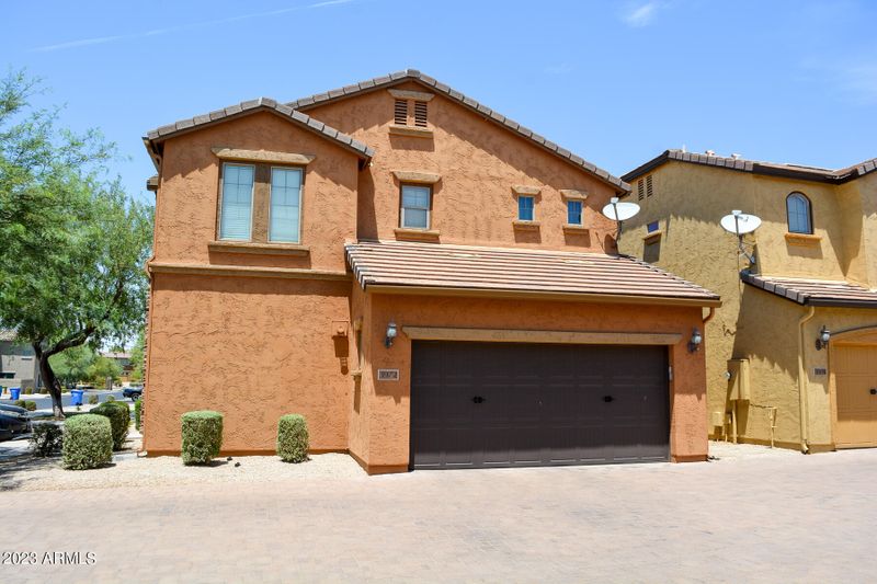 3972 E Melinda Dr, Phoenix, AZ 85050