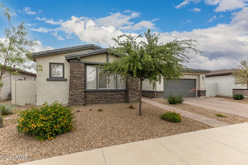 39725 Hailey Ln, San Tan Valley, AZ 85140