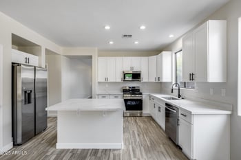39731 High Noon Way, Phoenix, AZ 85086