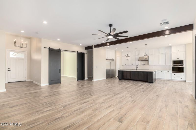 3976 E Weston Ln, San Tan Valley, AZ 85140