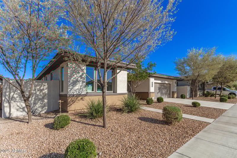 39763 Collins Ln, San Tan Valley, AZ 85140