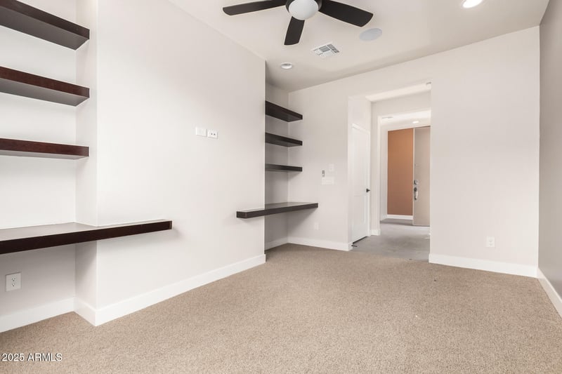 39785 Collins Ln, San Tan Valley, AZ 85140