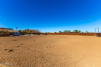 39791 N Country Ln, San Tan Valley, AZ 85140