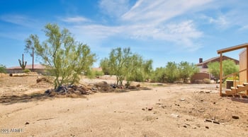 39805 New River Rd, Phoenix, AZ 85086