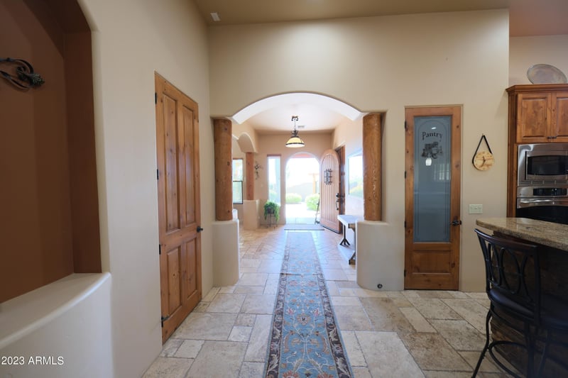 39806 N 12th St, Phoenix, AZ 85086