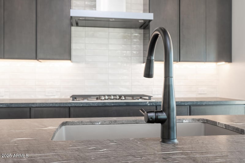 39807 Pinnate Ln, San Tan Valley, AZ 85140