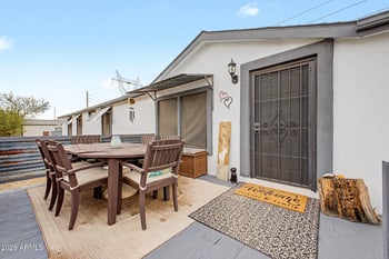 39809 New River Rd, Phoenix, AZ 85086