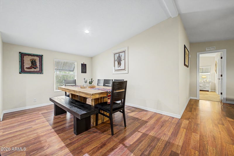 39809 N New River Rd, Phoenix, AZ 85086