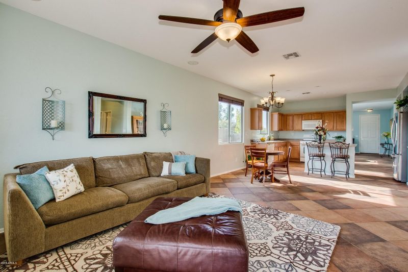 39809 N River Bend Rd, Phoenix, AZ 85086
