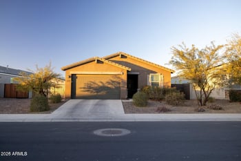 3982 Sidesaddle Rd, San Tan Valley, AZ 85140