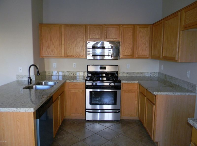 3982 E Timberline Rd, Gilbert, AZ 85297