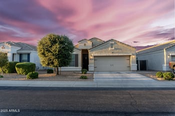 3982 Maggie Dr, San Tan Valley, AZ 85144