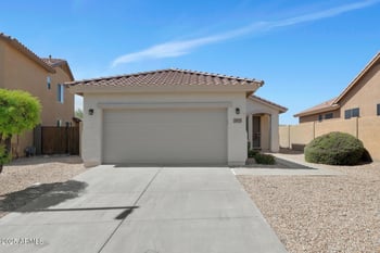 39820 Mill Creek Ct, Anthem, AZ 85086