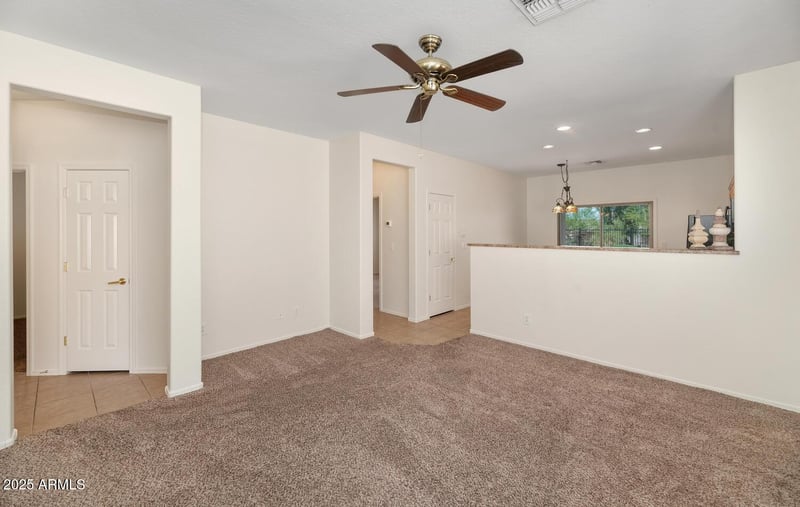 39820 Mill Creek Ct, Anthem, AZ 85086