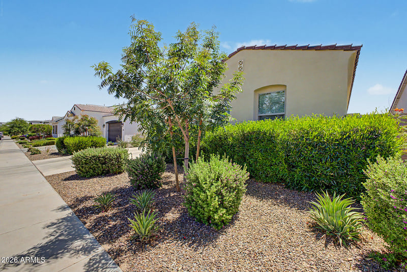 3983 Serpentine Dr, San Tan Valley, AZ 85144