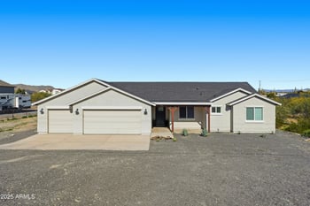 3984 Josiah Trl, San Tan Valley, AZ 85144