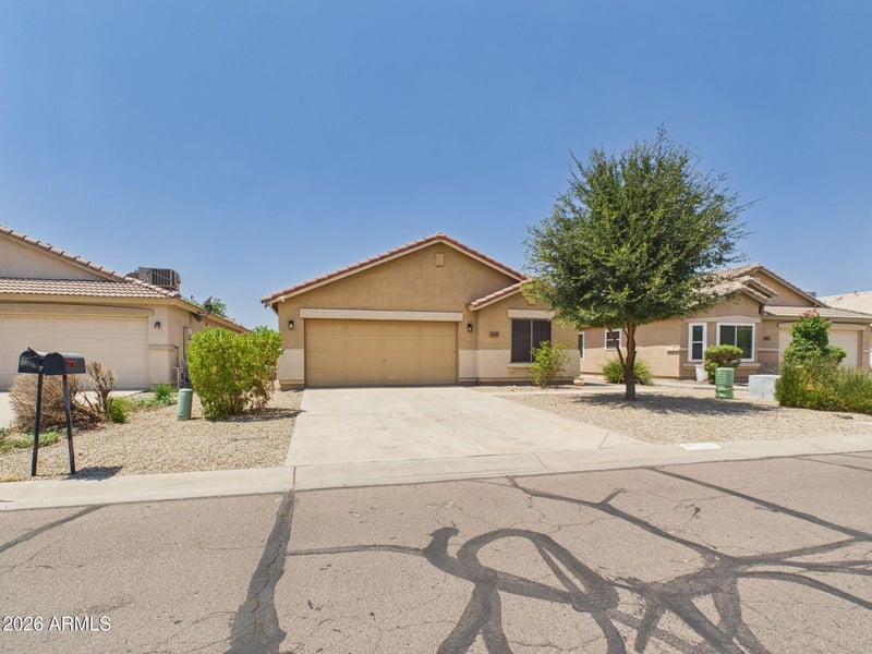 39852 N Parisi Pl, San Tan Valley, AZ 85140