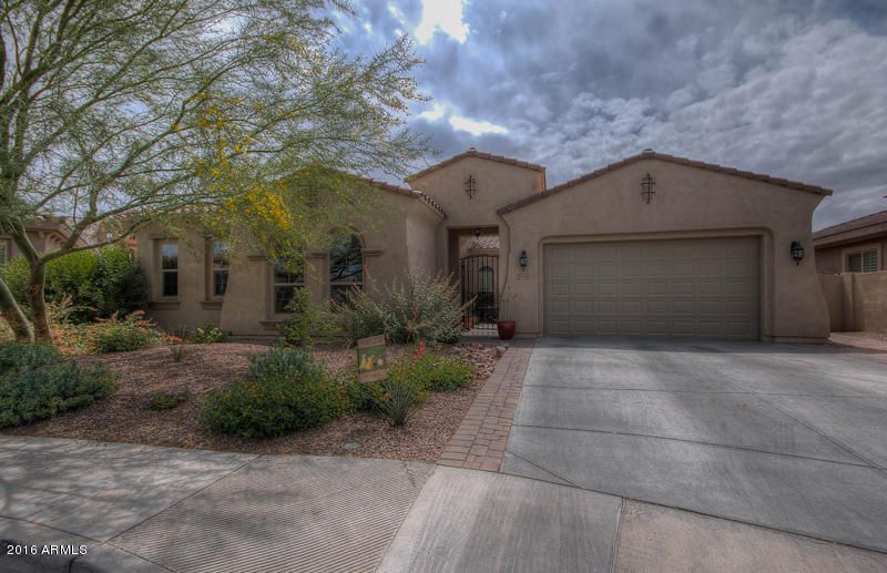 3989 E Wood Dr, Chandler, AZ 85249