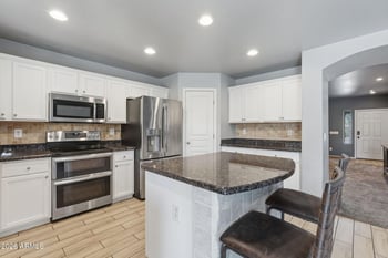 3989 Los Altos Dr, Gilbert, AZ 85297