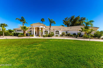 39899 Creekside Rd, San Tan Valley, AZ 85140