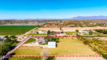 39899 Creekside Rd, San Tan Valley, AZ 85140