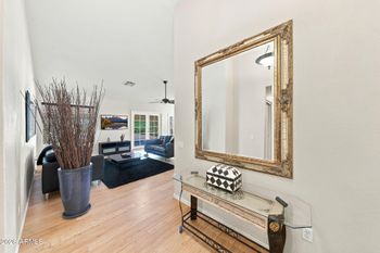 3992 N 14th St, Phoenix, AZ 85014