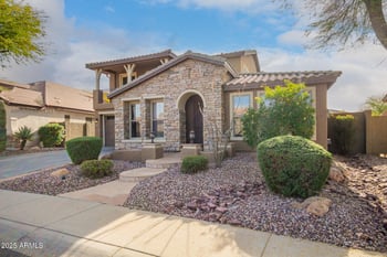 39943 Pride Dr, Anthem, AZ 85086