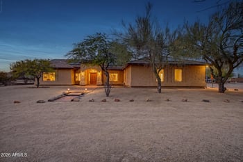 39949 N Central Ave, Phoenix, AZ 85086