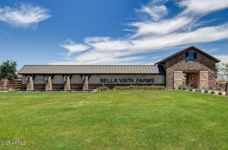 3996 Terrace Ct, San Tan Valley, AZ 85143