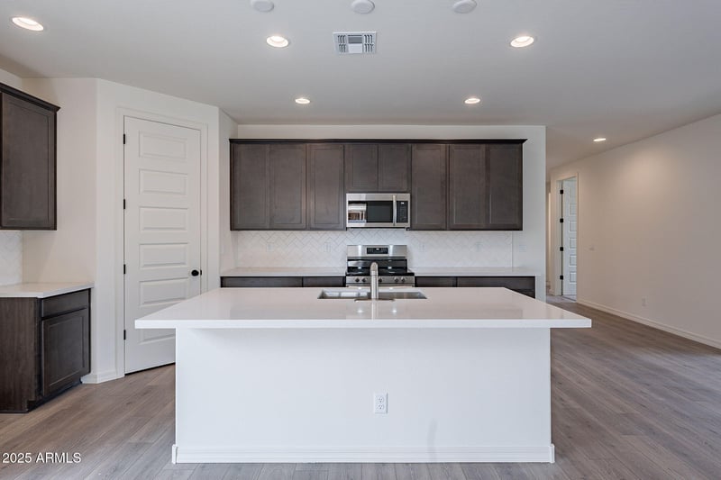 39965 Bunker Dr, Maricopa, AZ 85138