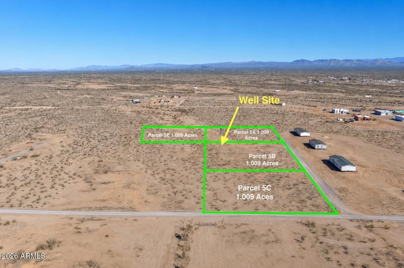 4 Radford Rd #B, Wittmann, AZ 85361