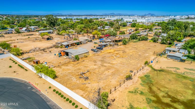 4 S 64th Dr S #2, Phoenix, AZ 85043