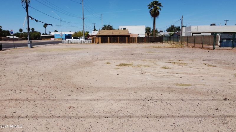 4 W University Dr #1, Mesa, AZ 85201