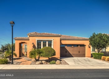 40 Camellia Way, Queen Creek, AZ 85140