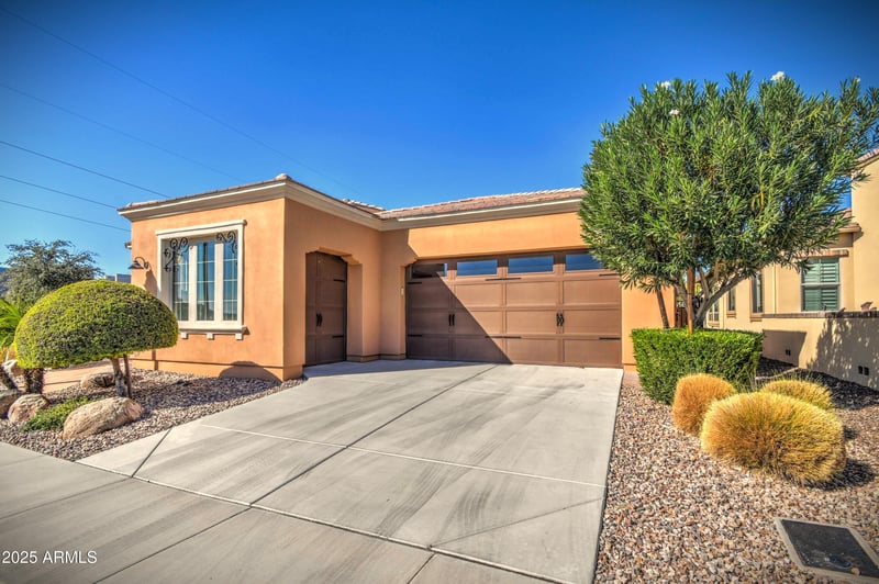 40 Camellia Way, Queen Creek, AZ 85140