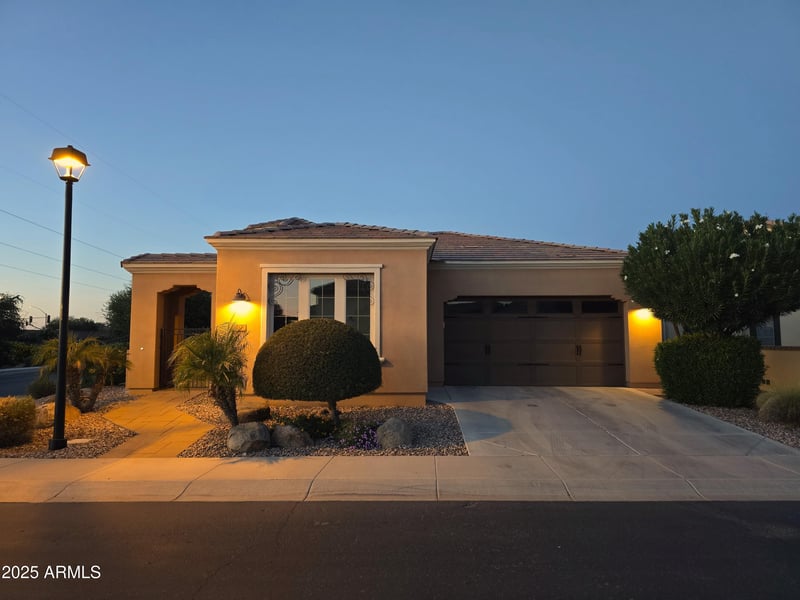 40 Camellia Way, Queen Creek, AZ 85140