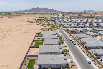 40 Carlton Ave, Casa Grande, AZ 85122