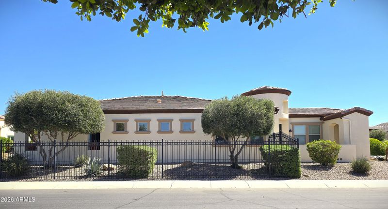 40 E Camellia Way, Queen Creek, AZ 85140