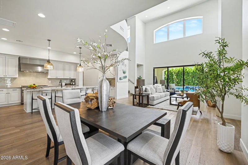 40 W Frier Dr, Phoenix, AZ 85021