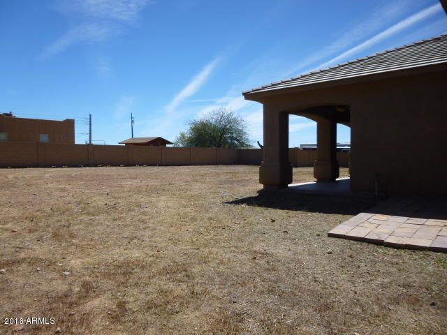 40009 N New River Rd, Phoenix, AZ 85086