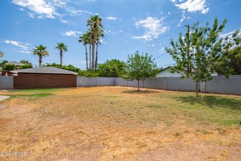 4001 E Cambridge Ave, Phoenix, AZ 85008